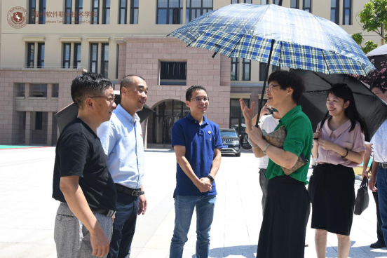 1568668985102432.png blob.png