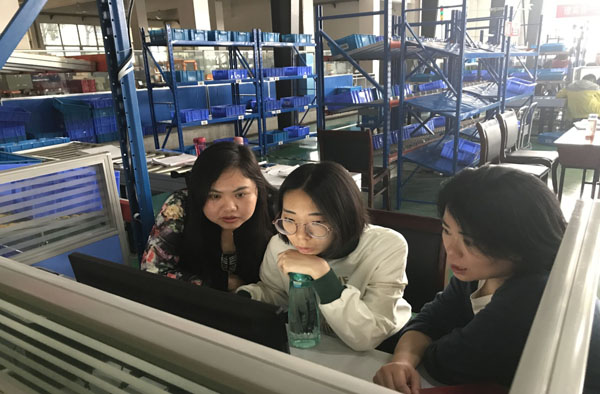 1524878591135197.jpg 03.jpg